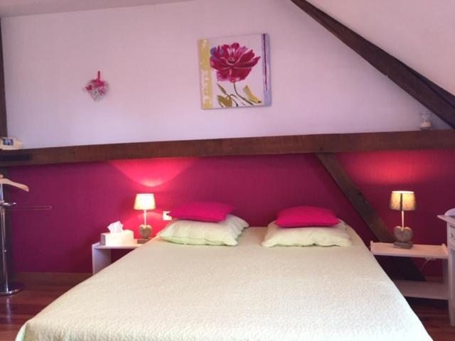 Les Trois Cornets Hotel Saint-Ouen-des-Champs Eksteriør billede